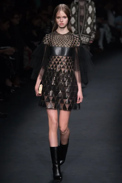 Look 47